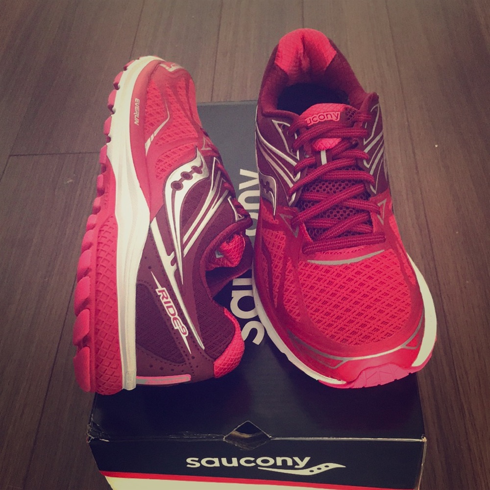 Saucony Ride 9 — Pink/Berry — NEW in box